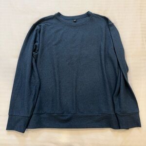 UNIQLO Soft Knitted Fleece Crew Neck